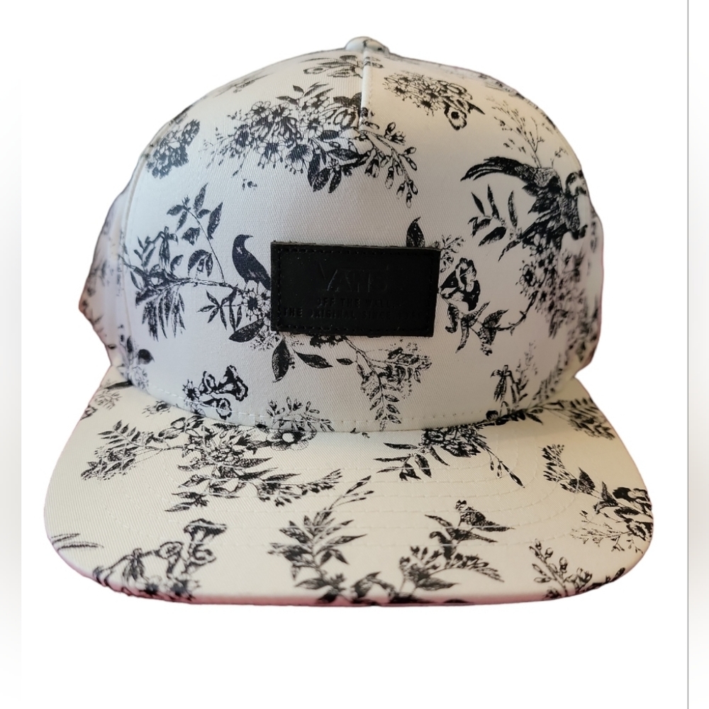 Vans Off The Wall Adjustable Strap Back Floral  Panel Hat